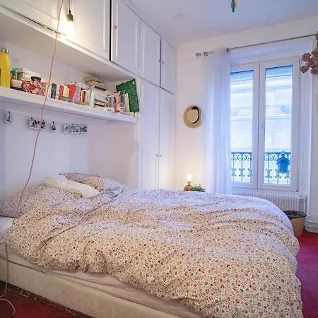 Superb Cosy And Bright Apt Near Sacre Coeur Parigi